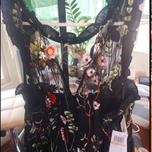 EMBROIDERED BLACK DRESS W/ FLOWERS  size 24 W RETAIL $179 MACY'S